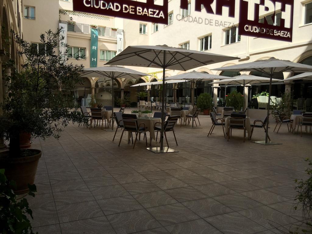 Hotel Trh Ciudad De Baeza Zewnętrze zdjęcie